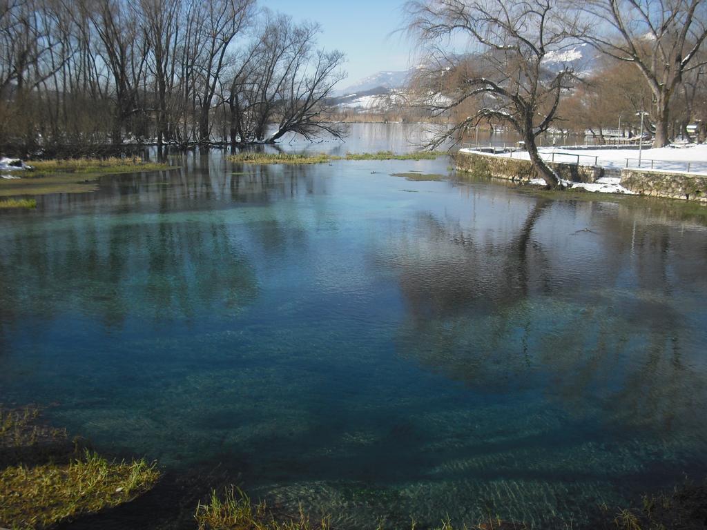 La Casa Sul Lago Posta Fibreno Экстерьер фото