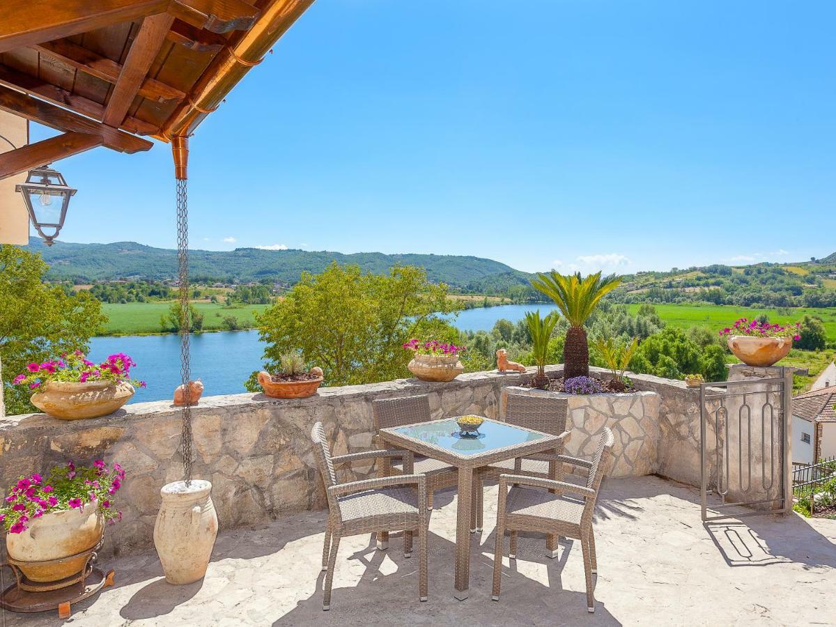 La Casa Sul Lago Posta Fibreno Экстерьер фото
